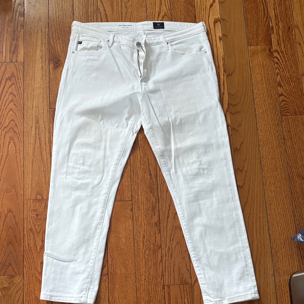 AG Adriano Goldschmied White Women's Ankle Jeans